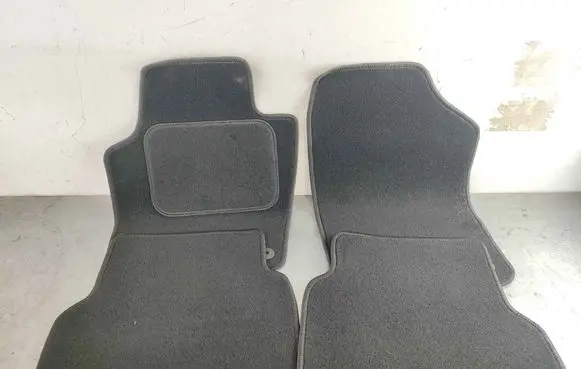 Volkswagen Polo V 6R Car floor mat set 6RF863011