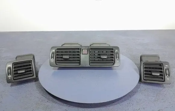 Volvo V50 Dashboard side air vent grill/cover trim 30722777