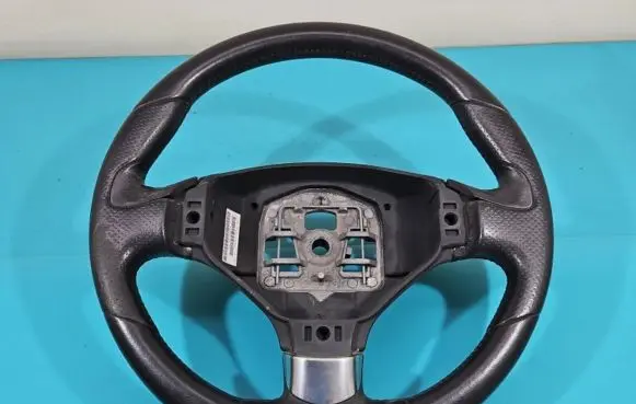 Peugeot 5008 Steering wheel 96877731ZE IMPRK1386242