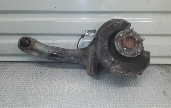 Volvo C30 Rear wheel hub spindle/knuckle