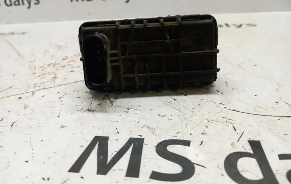 Mercedes-Benz E W211 Turbine electric control actuator G66 H29