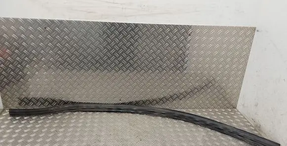 Toyota RAV 4 (XA40) Other sill/pillar trim element 