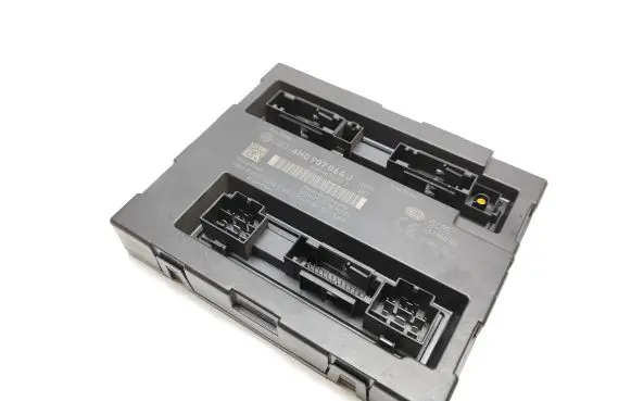 Volkswagen Touareg II Comfort/convenience module 4H0907064J 00002001 5DK01022891