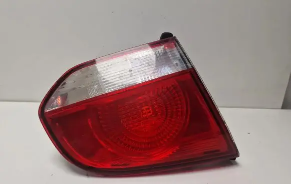 Volkswagen Golf VI Tailgate rear/tail lights 5K0945107