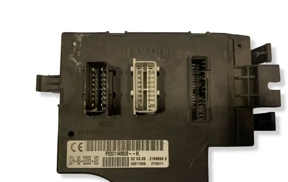 Renault Trafic II (X83) Central body control module P8201140808H