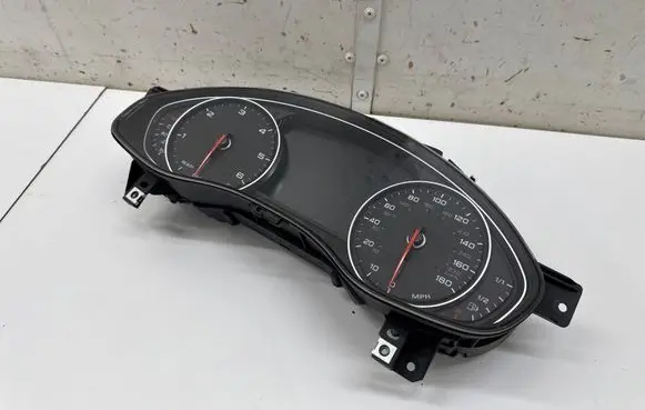 Audi A7 S7 4G Speedometer (instrument cluster) 4G8920986M