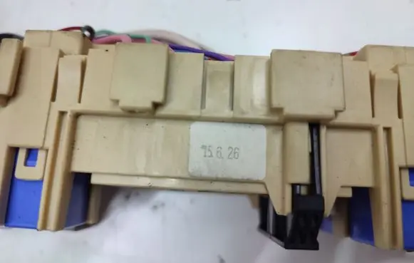 Nissan Pulsar Fuse box set 240103ZP2B5 240103ZP2B 75626