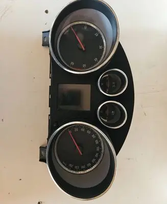 Opel Insignia A Speedometer (instrument cluster) 365903926