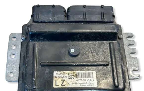 Nissan Micra Engine control unit/module MEC37300