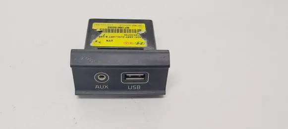 USB socket connector