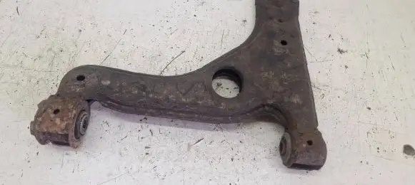 Opel Zafira A Front lower control arm/wishbone