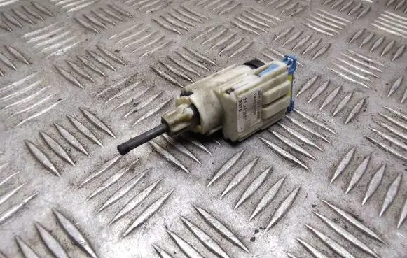 Volkswagen Transporter - Caravelle T5 Brake pedal sensor switch 8E0927189B