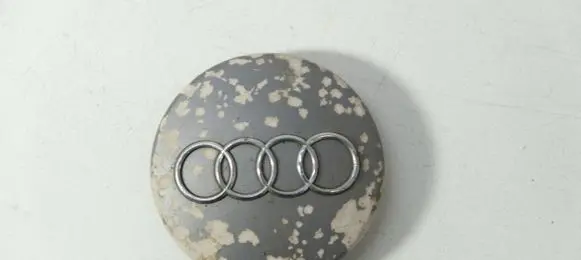 Audi A6 S6 C5 4B Original wheel cap 8D0601170