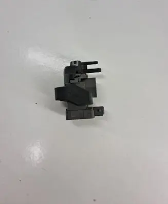 Renault Scenic III - Grand scenic III Vacuum valve 149568021R