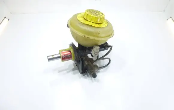 Audi A6 S6 C4 4A Master brake cylinder 893611307A