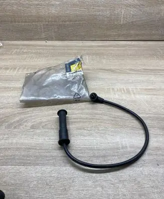 Renault Clio II Spark plug 7700273826
