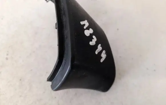 Mazda 3 I Steering wheel buttons/switches 