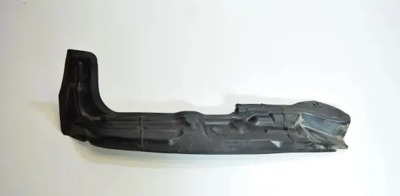 Audi A4 S4 B6 8E 8H Fender end trim 8E0821112A