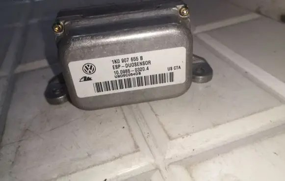 Volkswagen Touran I ESP acceleration yaw rate sensor 1K0907655B