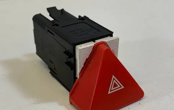 Volkswagen Touran I Hazard light switch 1T0953509