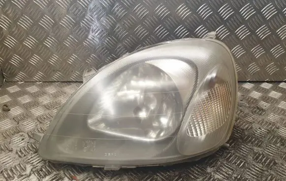 Toyota Yaris Headlight/headlamp 0821211A2L