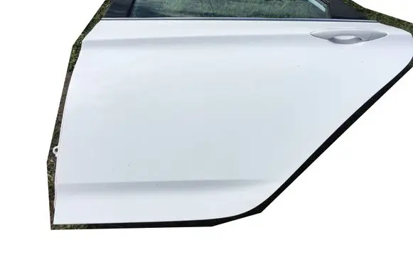 Hyundai i40 Rear door