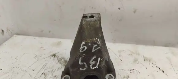 Audi A4 S4 B5 8D Gearbox mounting bracket 8D0399113AB