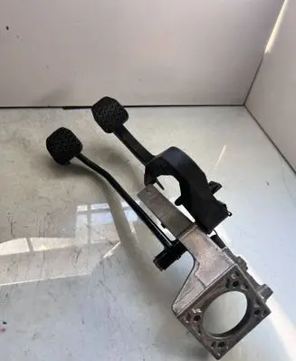 BMW Z3 E36 Accelerator throttle pedal 1161962