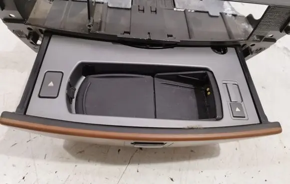 BMW 7 E65 E66 Glove box 51458261060A 7032886912