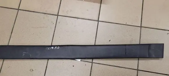 Peugeot Partner Front door trim (molding) 9634563477