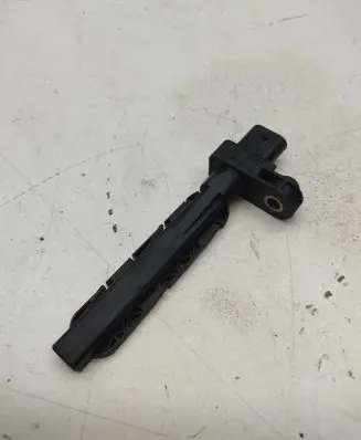 BMW 5 E60 E61 Crankshaft position sensor 7805188