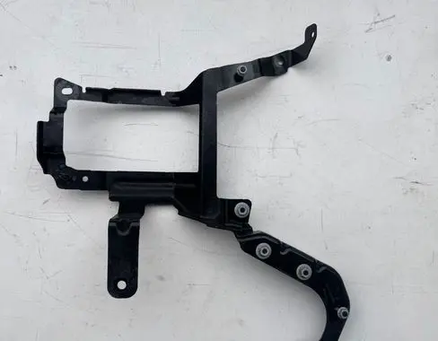 Jeep Grand Cherokee WL Other engine bay part 68454530AA 68454529AA