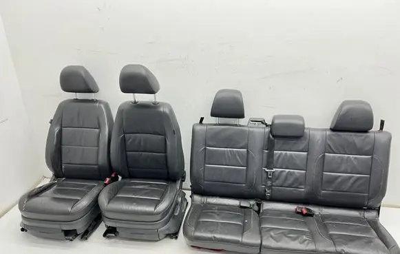Volkswagen Amarok Seat set 