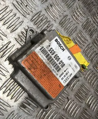 Audi A3 S3 8L Airbag control unit/module 8L0959655 0285001352