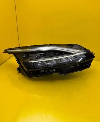 Nissan Qashqai J12 Headlight/headlamp 1008D02J