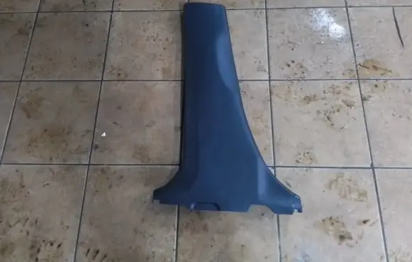Toyota Prius+ (ZVW40) (B) pillar trim (bottom) 6241447060