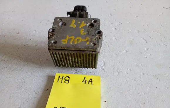 Volkswagen Golf III High voltage ignition coil 6N0905104