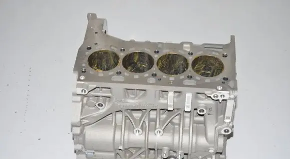 BMW 3 E90 E91 Engine block 7811138 2285303 11112285303