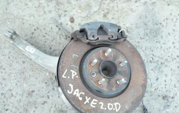 Jaguar XE Front wheel hub GX73-3K186-AB