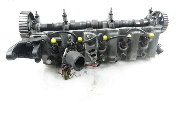 Volkswagen Transporter - Caravelle T4 Engine head 