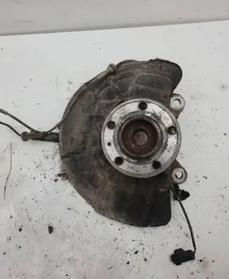 Volvo XC90 Front wheel hub spindle knuckle P30748277 T111217