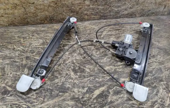 Jaguar XJL Front door window regulator with motor C7Y2A