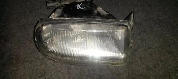 Renault 19 Front fog light 020023 be90005