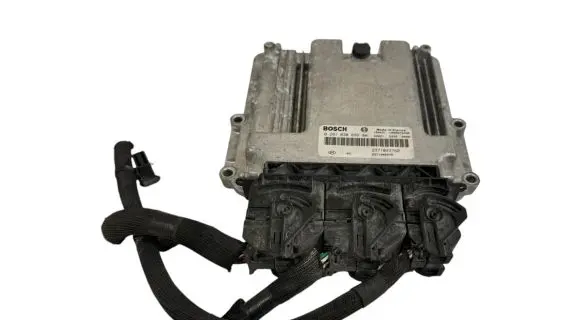 Renault Kangoo II Engine control unit/module 237104376R 0281030899 237104627R