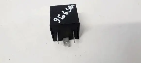 Volkswagen Jetta II Other relay 191953227a