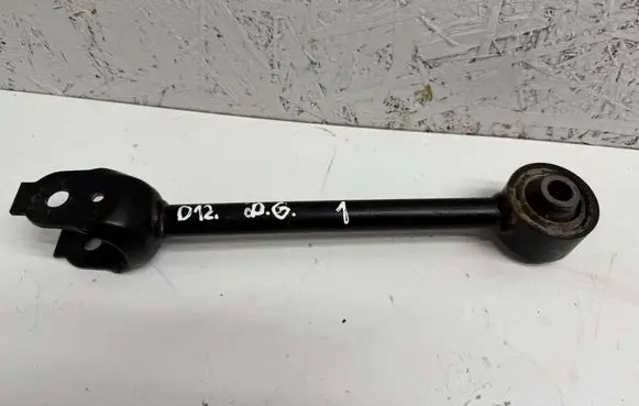Toyota RAV 4 (XA50) Rear control arm