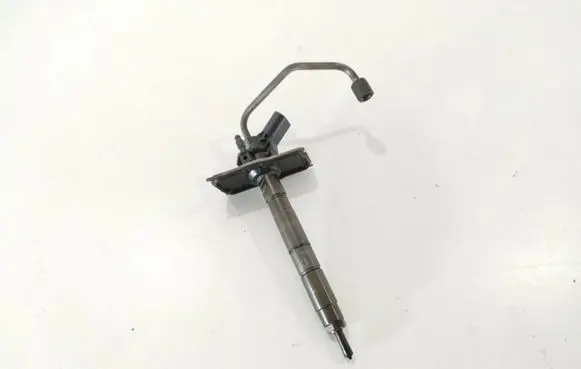 Audi A6 S6 C6 4F Fuel injector 059130277 059130277BD 059130855AX