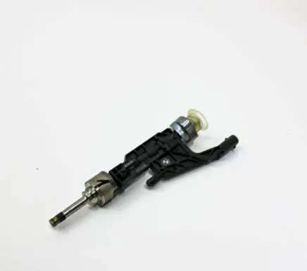 BMW X2 F39 Fuel injector 8656548