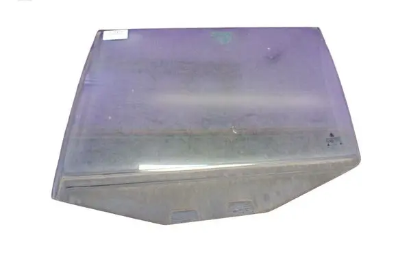 Skoda Octavia Mk1 (1U) Front door window glass four-door