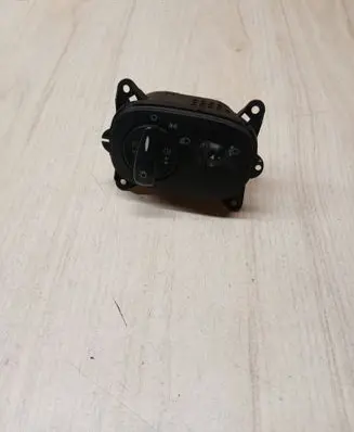 Light switch